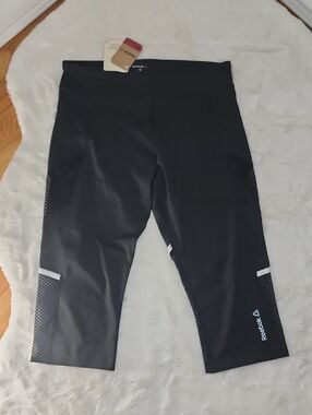 Reebok Black Cropped Performance Leggings with Reflective Trim